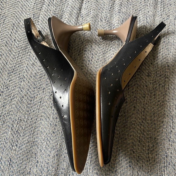 Mosquitos Women’s Black Perforated Leather Sling Back kittens Shoes Size: 5 - Picture 11 of 13
